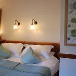 The Bull West Tanfield Inn 4*