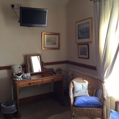 Han/Misafirhane The Bull West Tanfield 4*