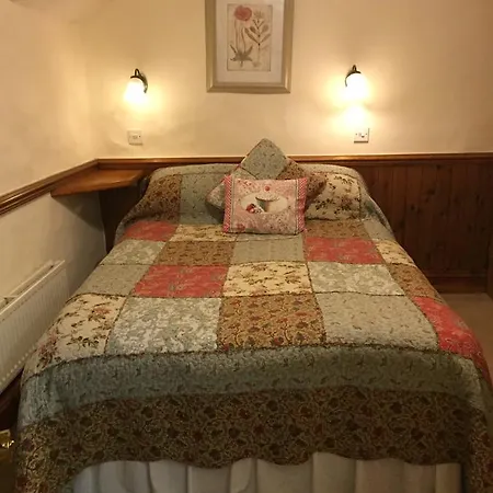 The Bull West Tanfield Han/Misafirhane 4*